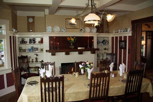 The Jabberwock Bed & Breakfast image 4